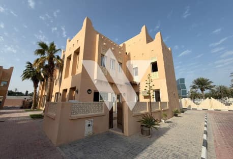 4 BHK VILLA FOR RENT IN WEST BAY LAGOON | UF