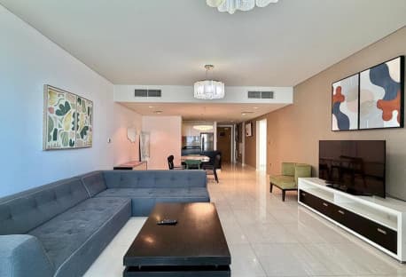 BILLS INCLUDED | SPACIOUS 2BR IN MARINA DISTRICT