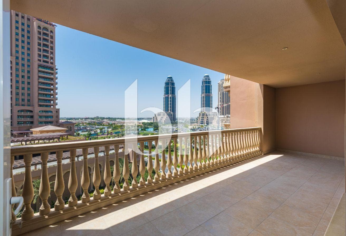 SEMI-FURNISHED 2BR | BALCONY | PORTO ARABIA