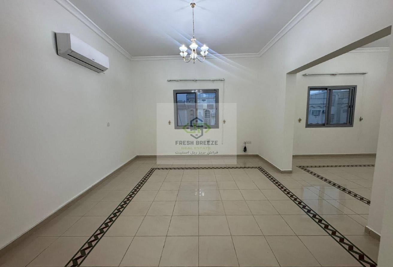 3BHK SPECIOUS UN-FURNISHED APARTMENT N OLD-AIRPORT