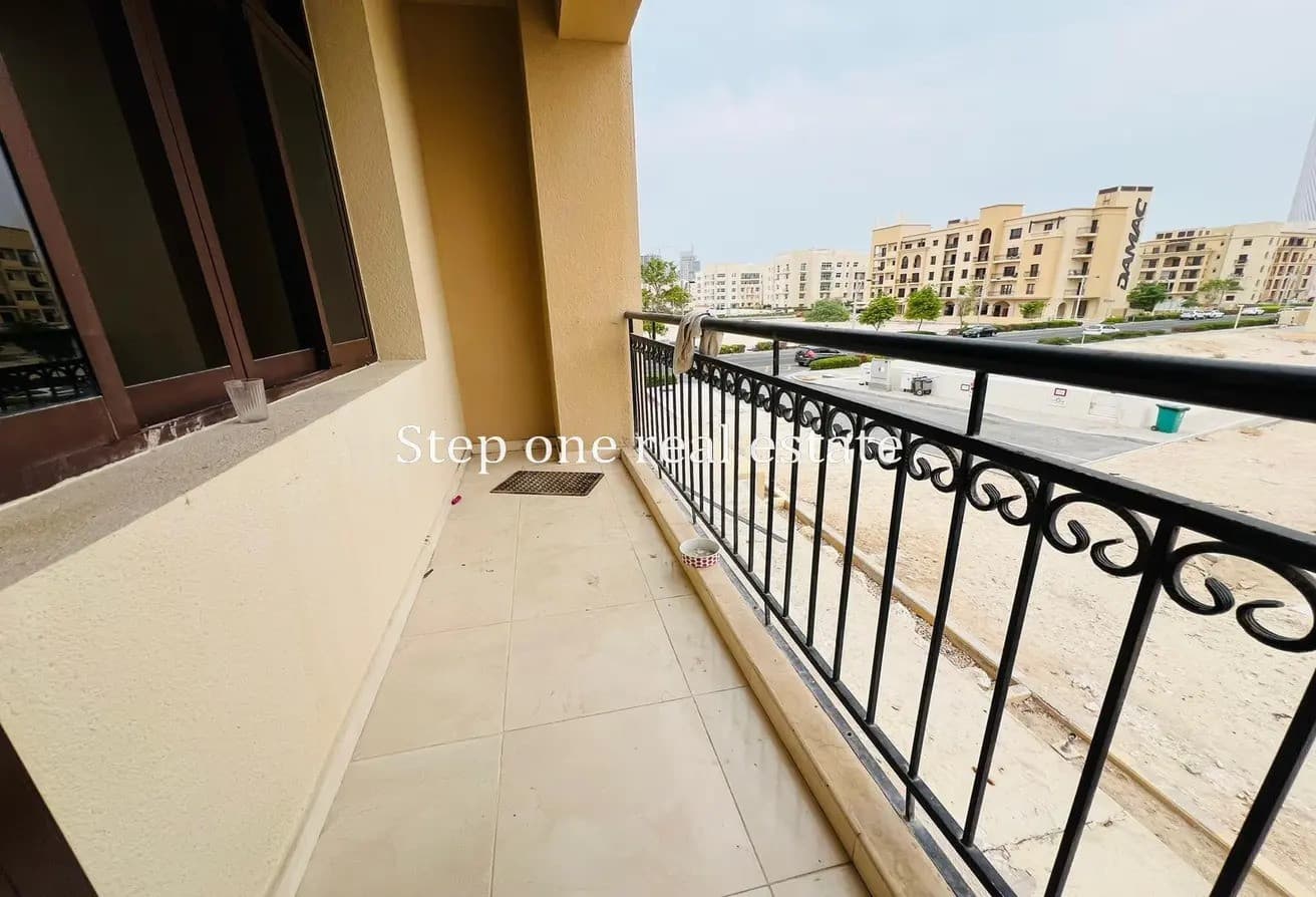 AMAZING APARTMENT WITH BALCONY IN LUSAIL AREA