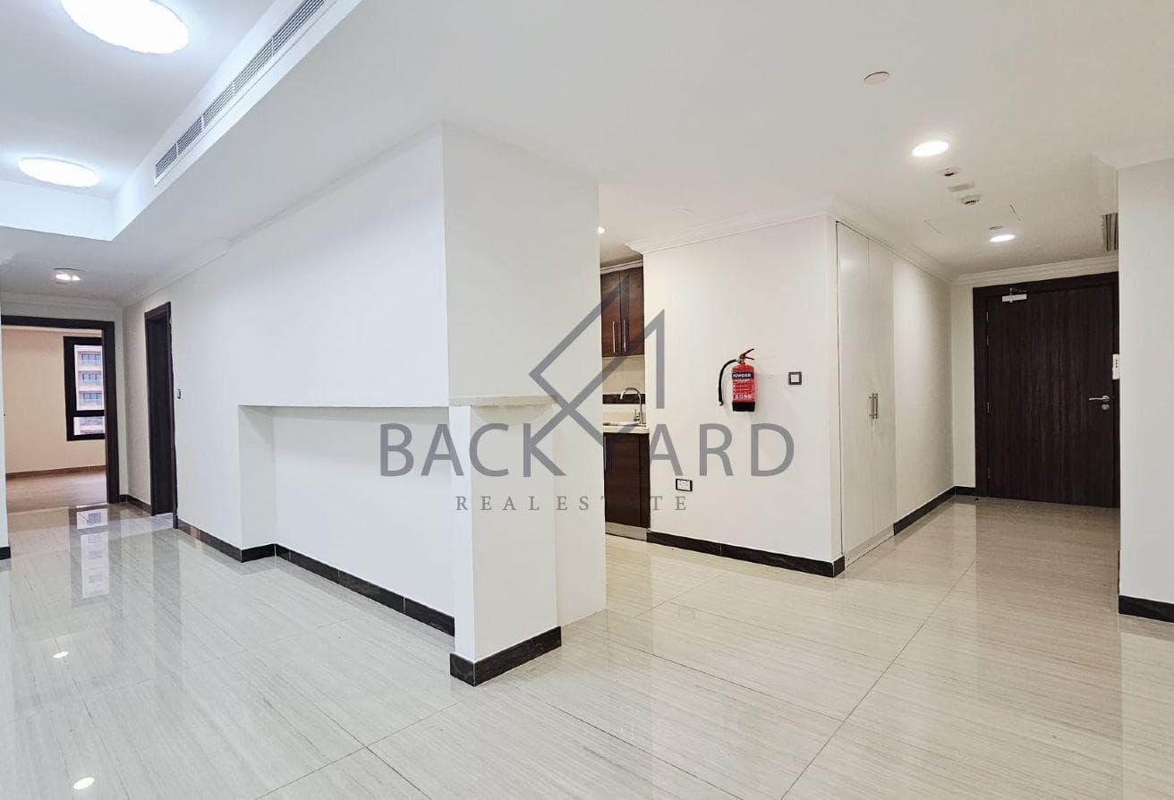 Bright 2BHK w/ Balcony & 3 Baths – 9000 QAR