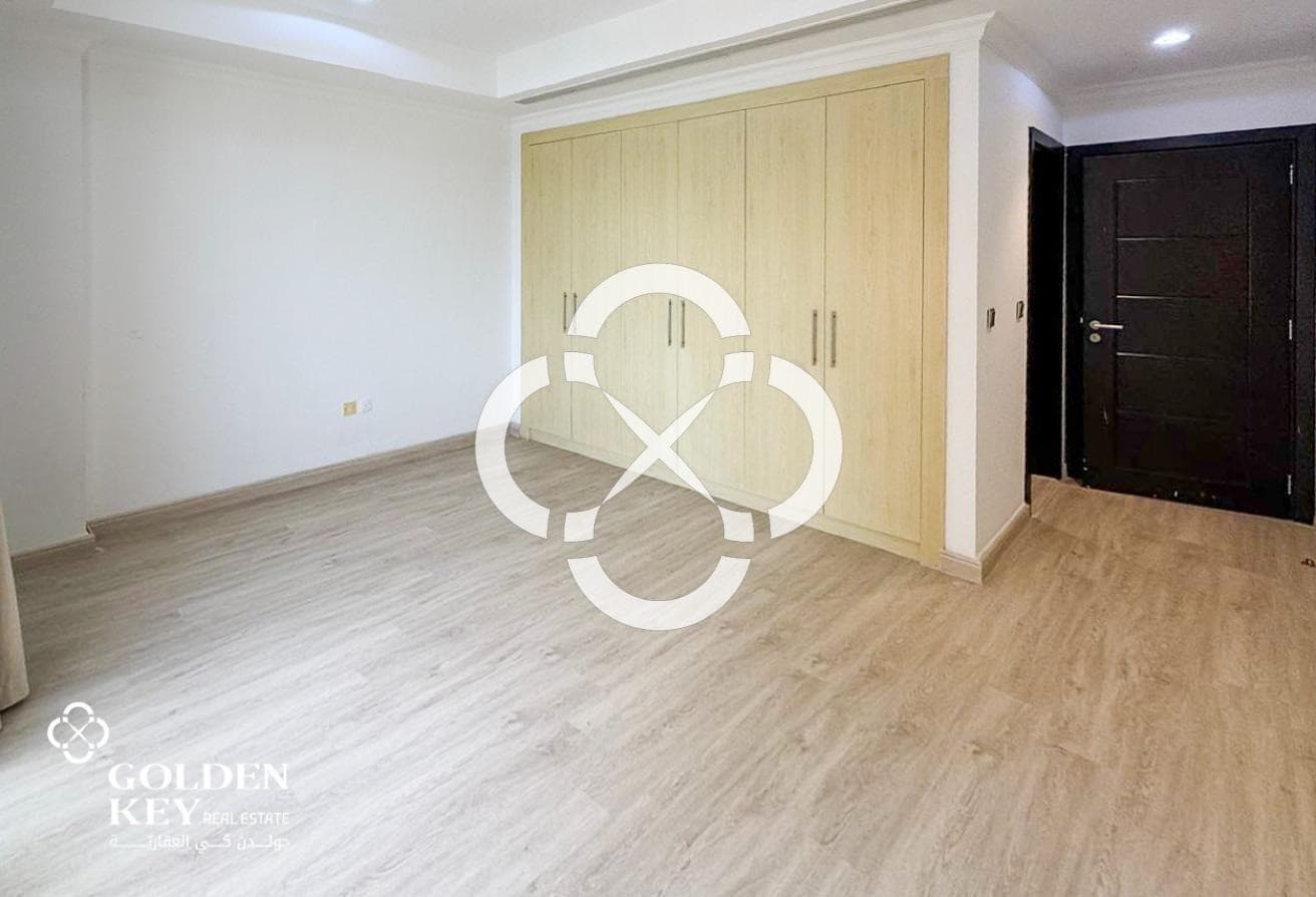 Semi-Furnished 2BR with Sea View | Porto Arabia