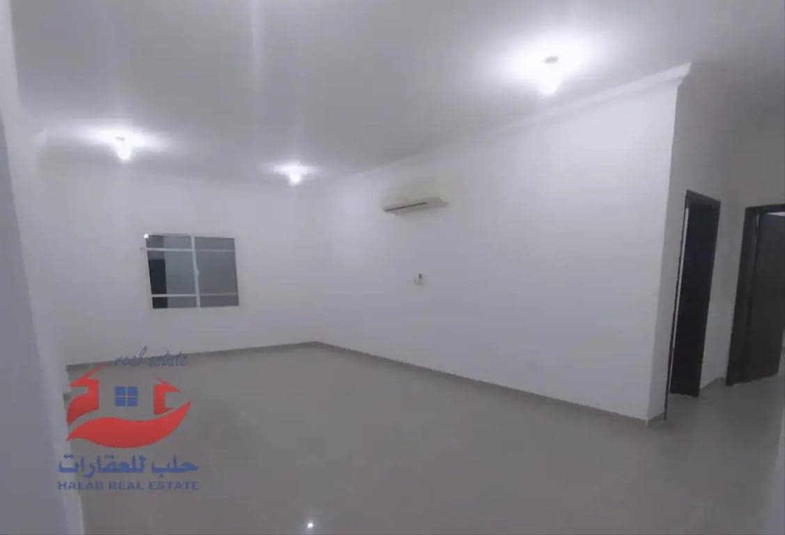 Bin Mahmoud, two-room apartment a living room 4500