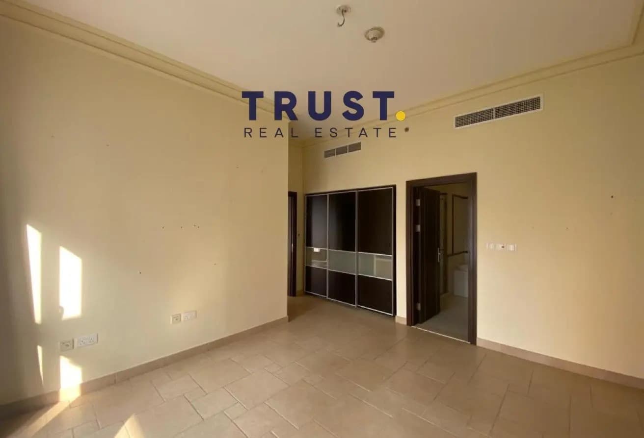 1 BR Apartment with Water View in The Pearl