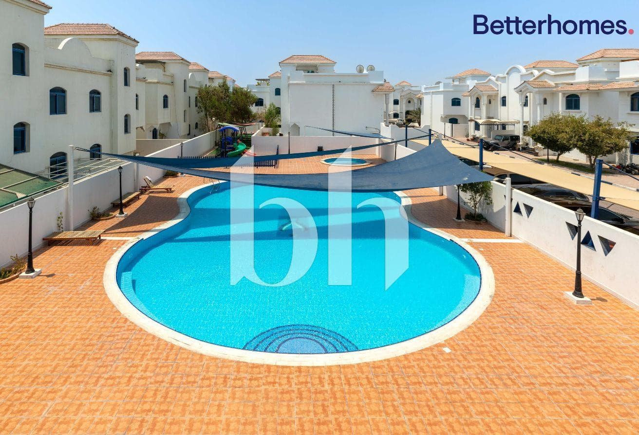SPACIOUS 5 BEDROOMS VILLA IN PRIME LOCATION