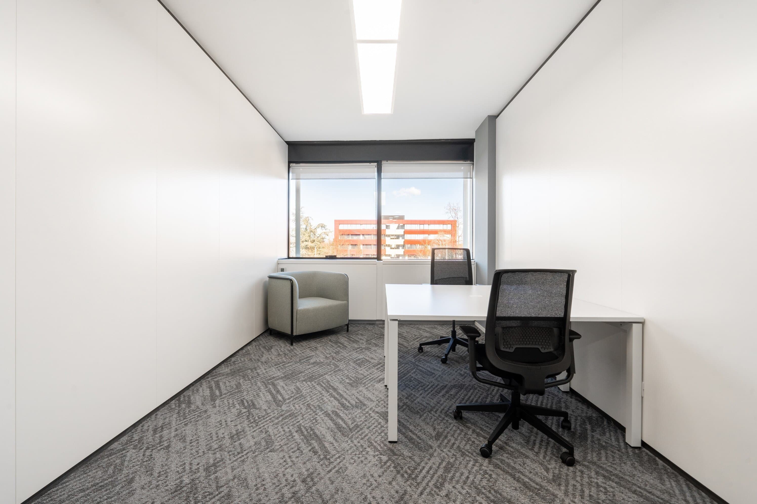 Access professional office space rental in DOHA, West Bay