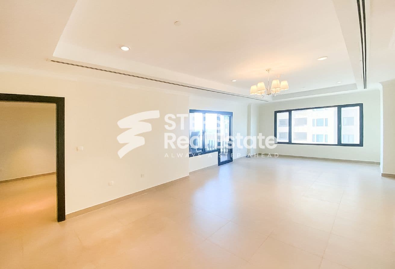 Apartment with office for sale in The Pearl