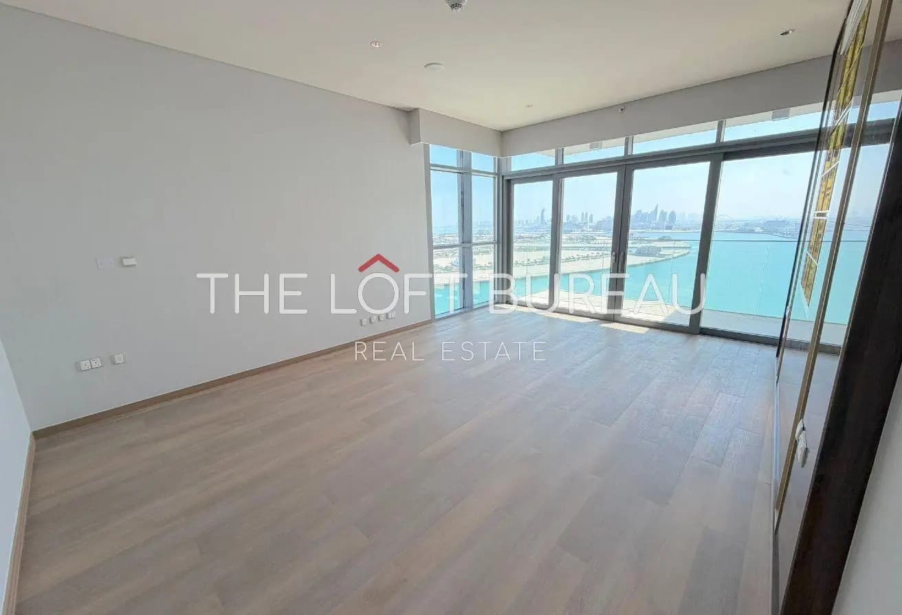 Penthouse 4 BR+Maid| Full Sea View| No Commission|