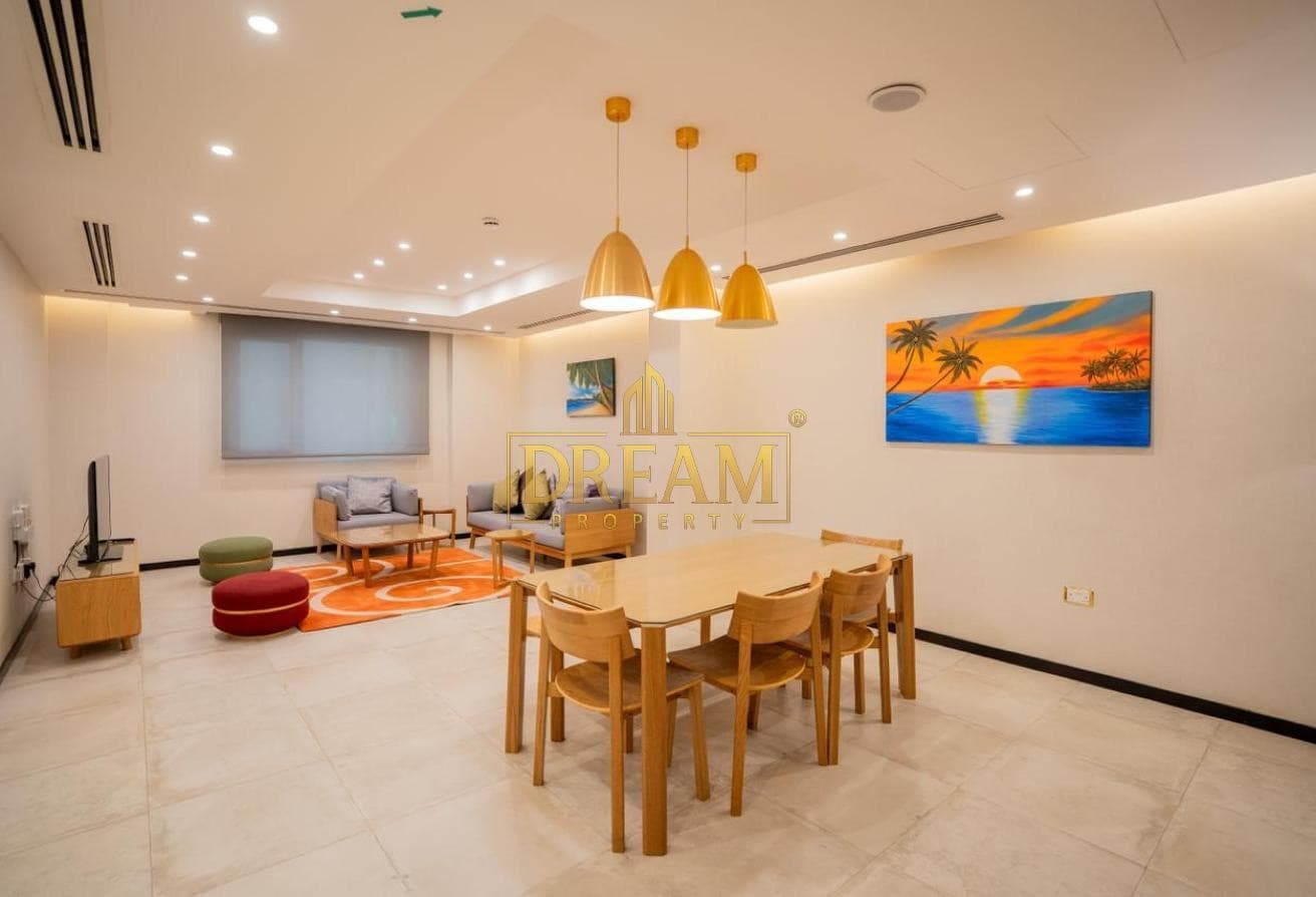Wifi and Bills Included I FF 3 Bedroom Apt