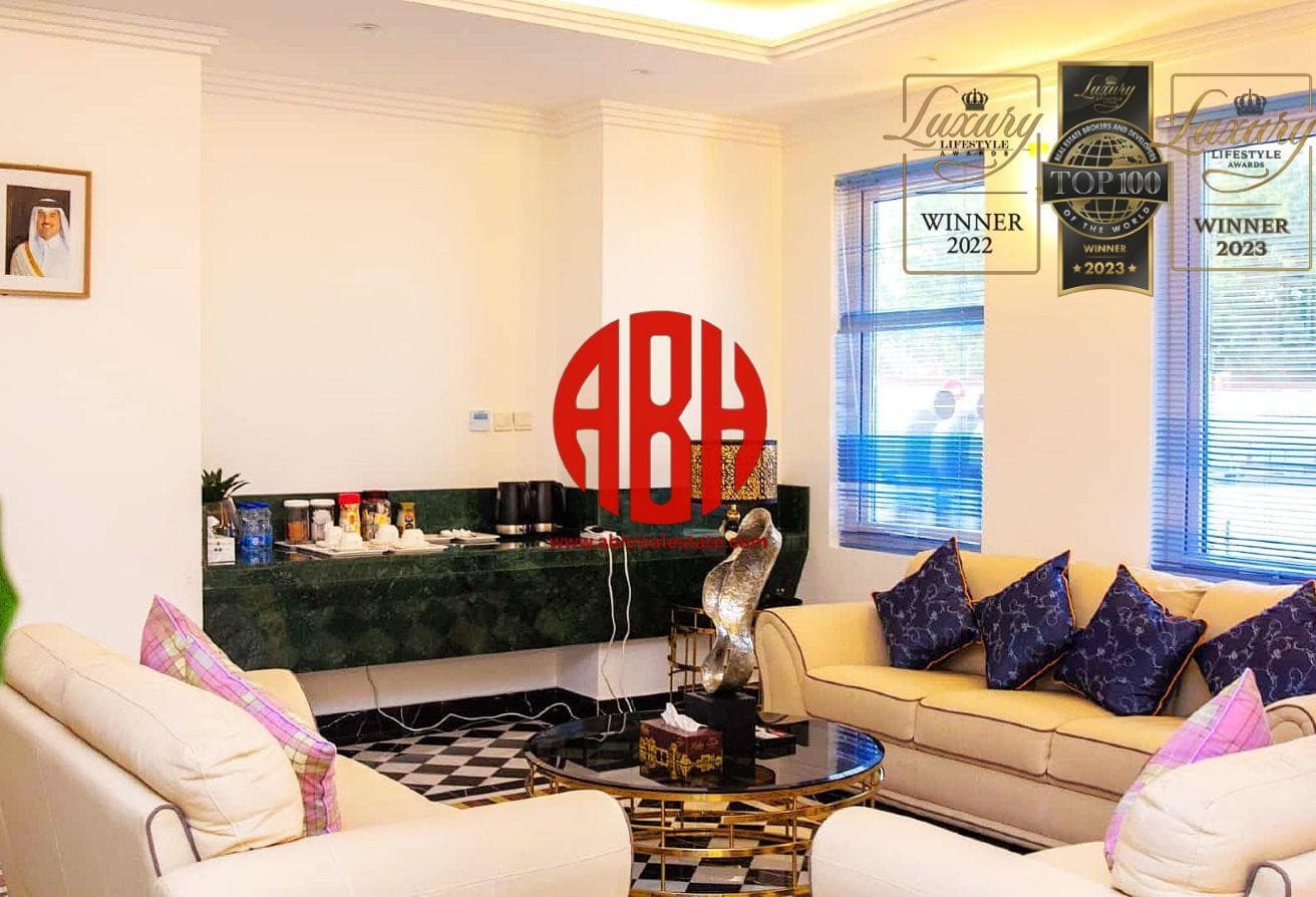 MODERN FULLY FURNISHED 1-BEDROOM | PRIME LOCATION