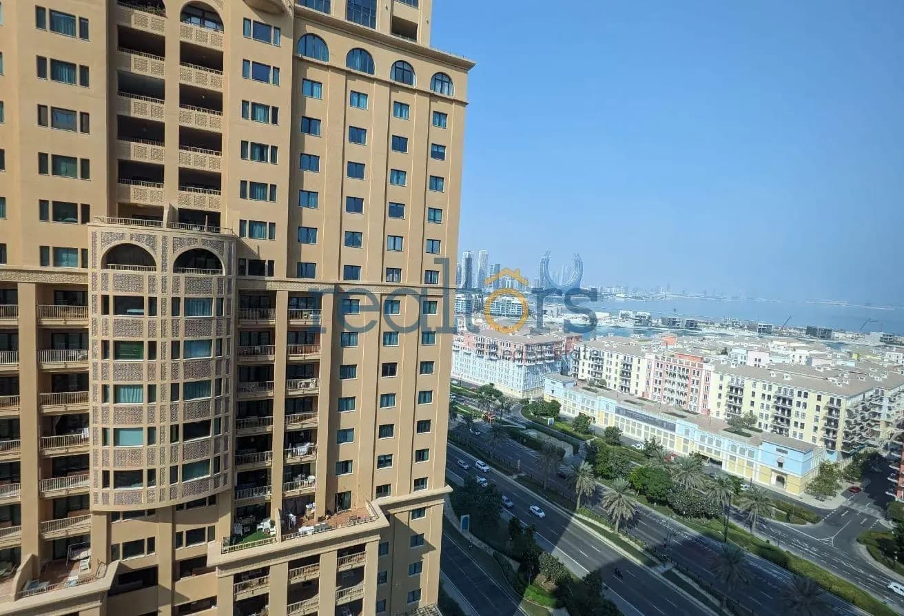 Amz 1 Bed + Office | Furnished |Fully Renovated