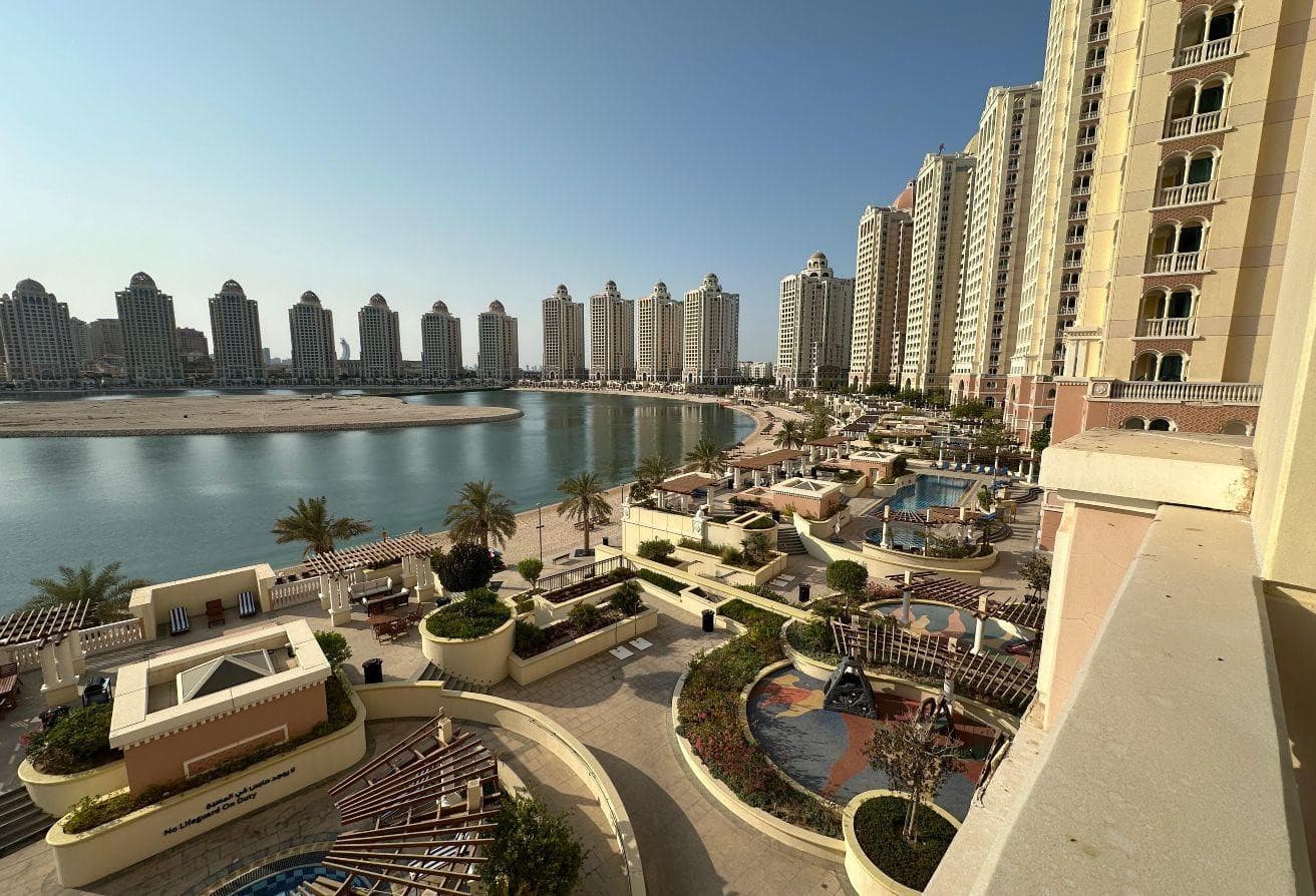 Luxurious Sea View 2BHK+Maid for Rent In The Pearl