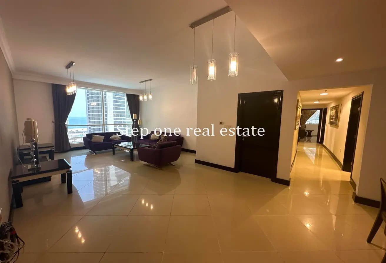 AMAZING | 3 MASTER BEDROOMS + LAUNDRY ROOM F.F