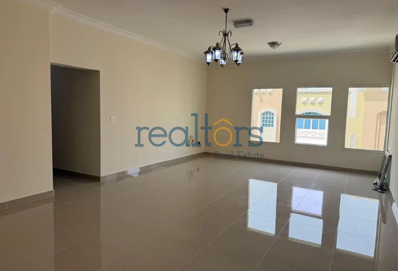 SPACIOUS I UNFURNISHED 3 MASTER BEDROMS APARTMENT
