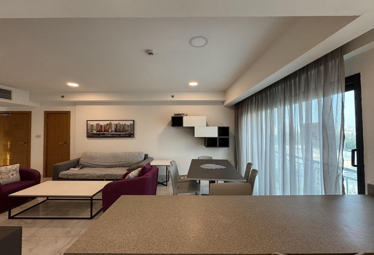 AMAZING 2 BEDROOM APARTMENT / FULLY FURNISHED