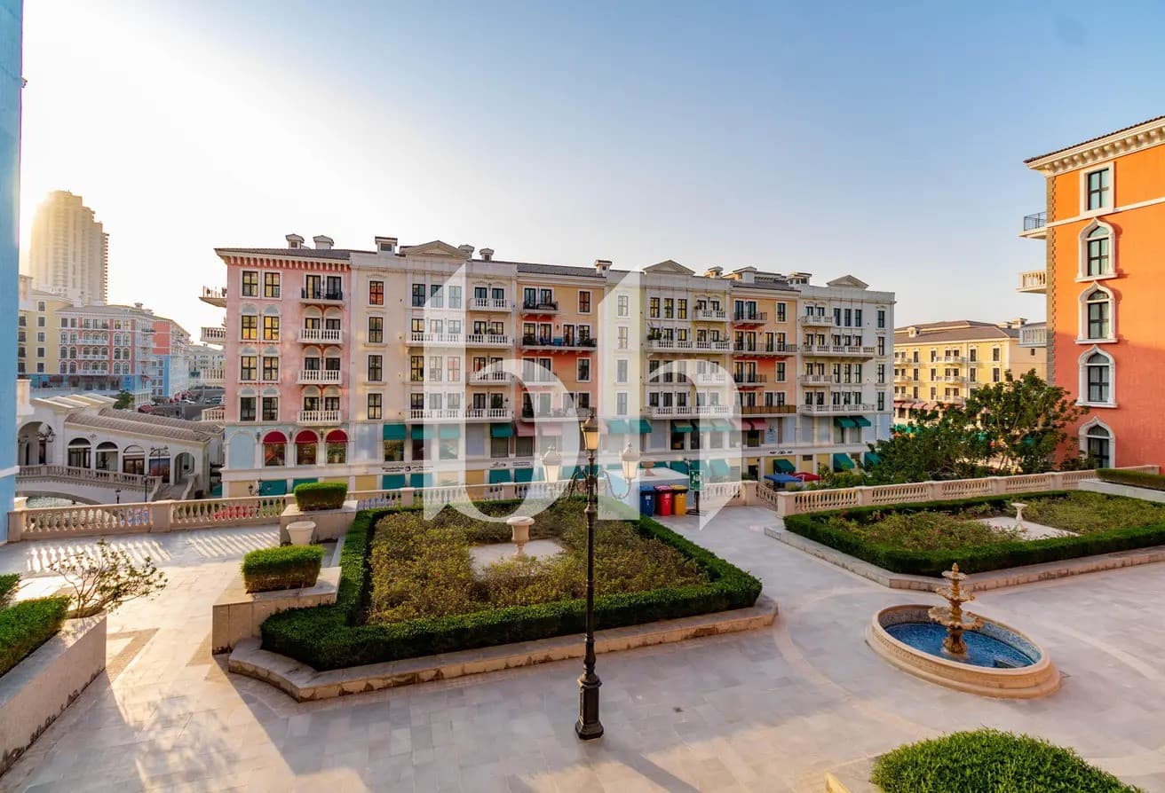 SPACIOUS 2 BHK | WITH BALCONY| FULLY FURNISHED