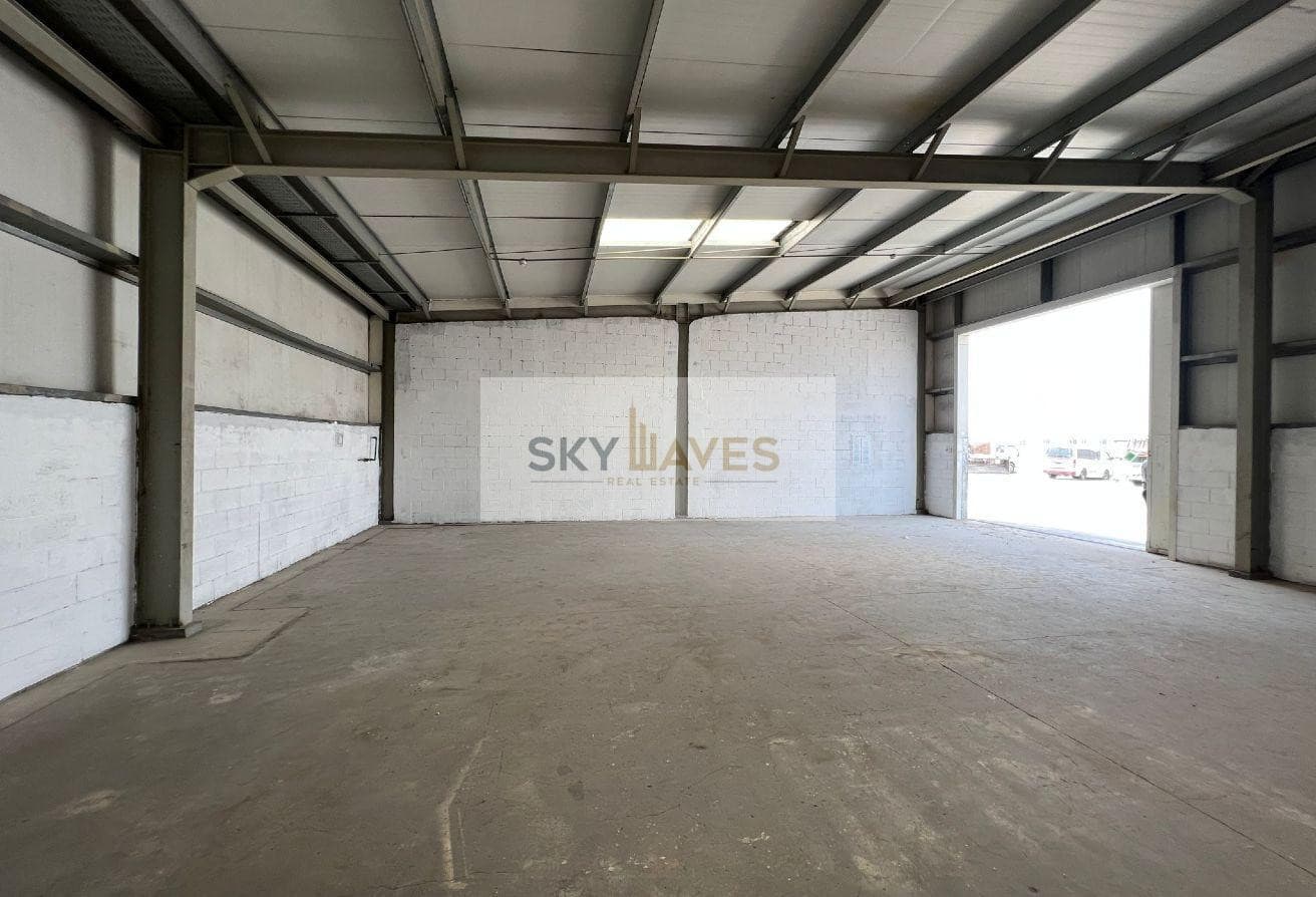 2 MONTH FREE/ 144SQM WORKSHOP AVAILBLE UM ALSANEEM