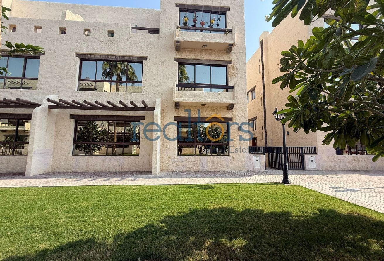 Spacious 3BR Apartment with Balconies | Thumama