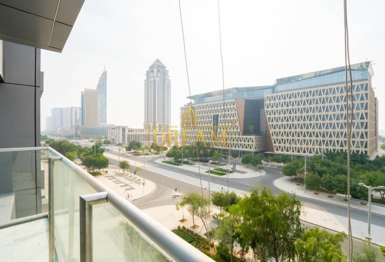 Modern Fully Furnished 1 BHK | Balcony | City view