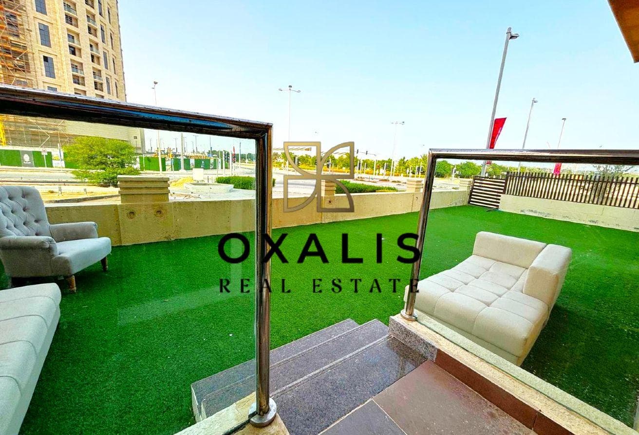 BIG TERRACE | FURNISHED 1 BEDROOM *1 MONTH FREE*