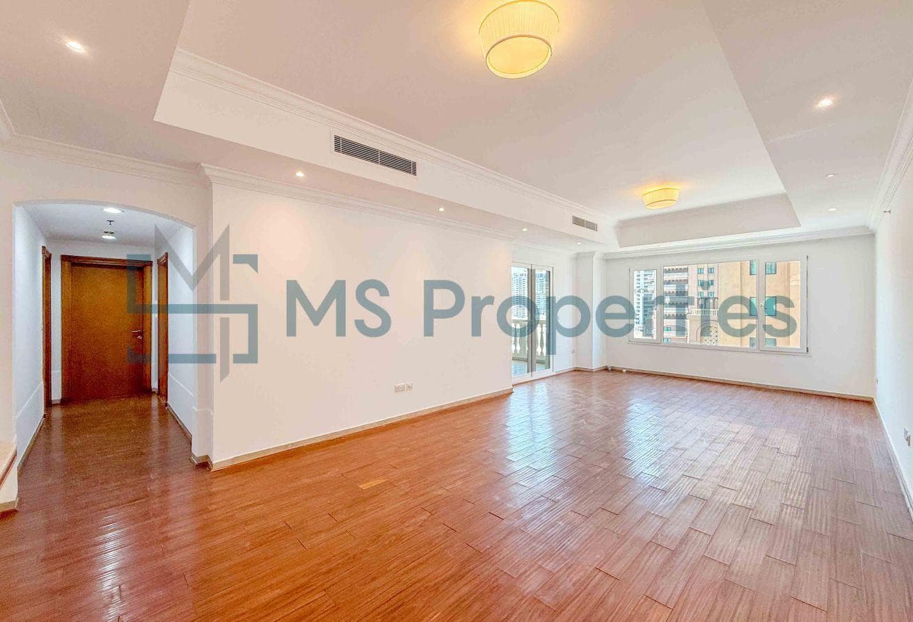Exclusive 2BR Flat w/ Panoramic Sea & City View