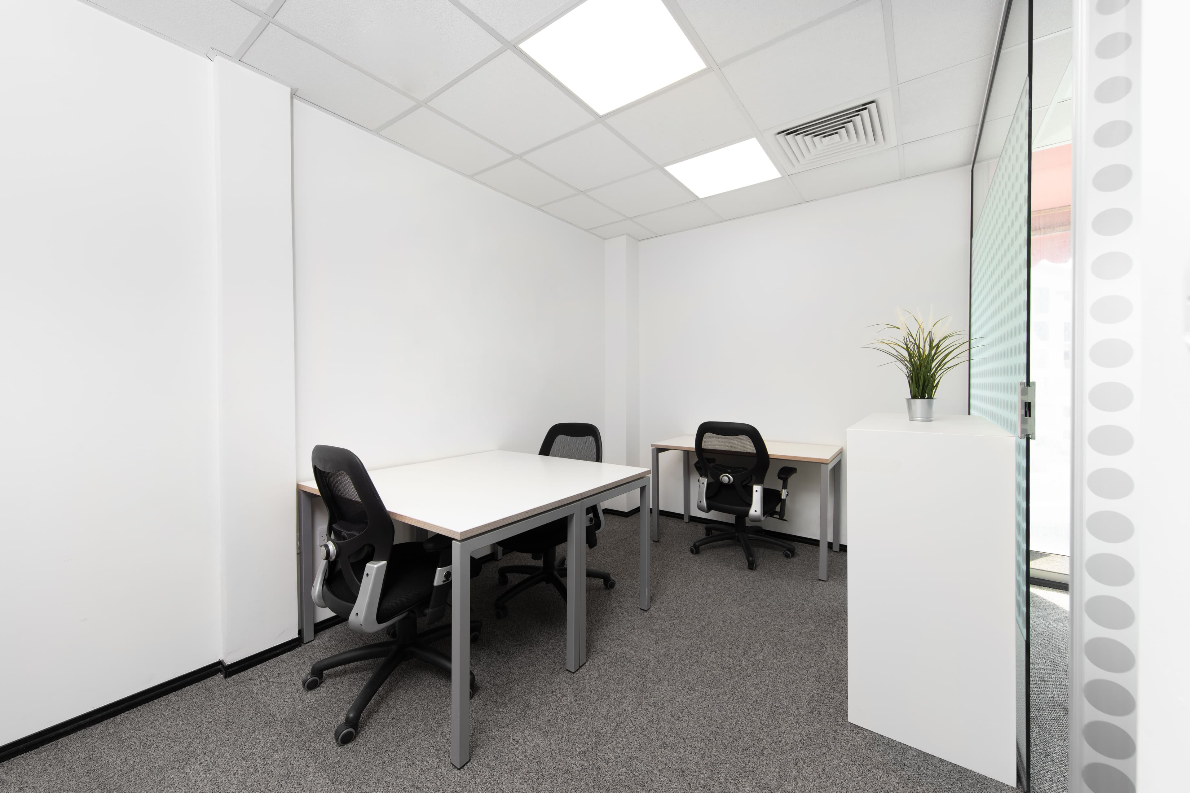Book a reserved coworking spot or hot desk for rent in DOHA, The Pearl