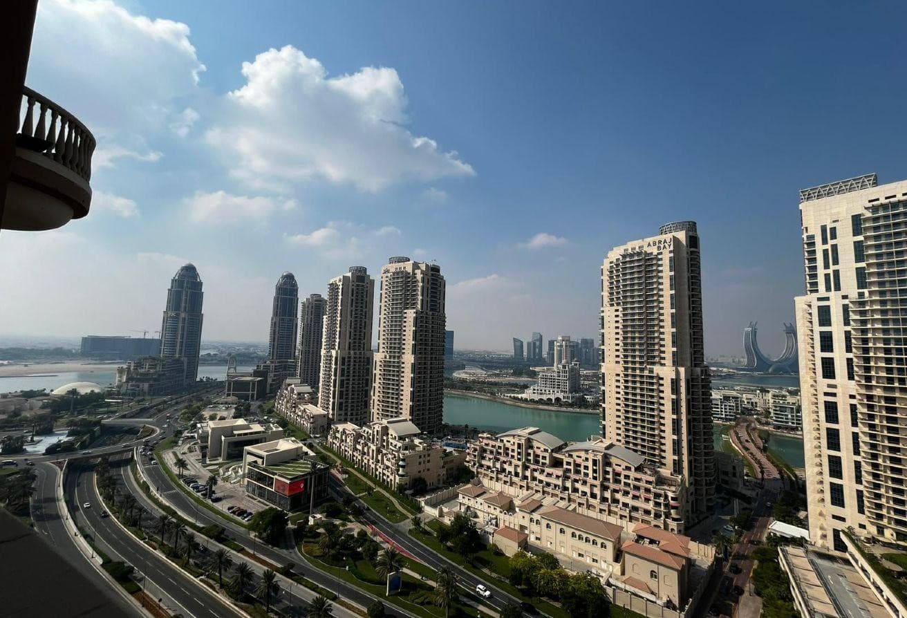 Hold-Free | Deluxe 2BHK in Porto Arabia