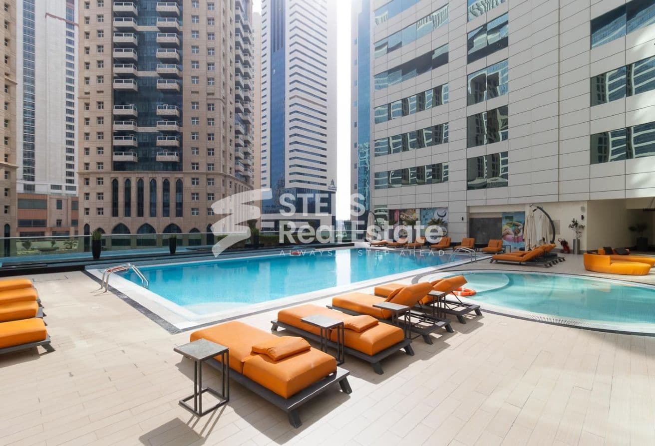 Duplex with Views of West Bay | Bills Included