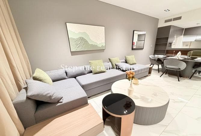 LUXURY BRAND NEW APARTMENT IN PRIME LOCATION