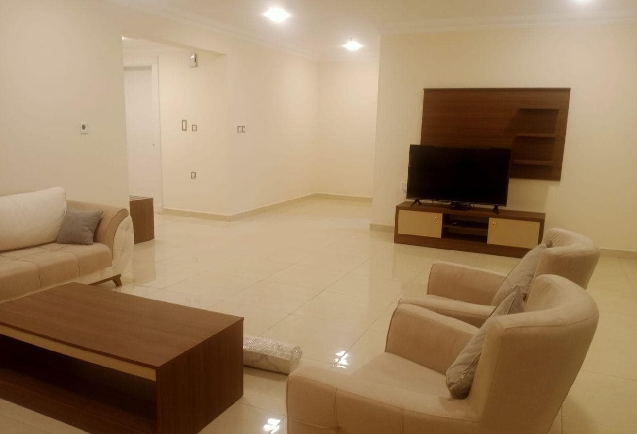 Nice Apartment In Fereej Abdel Aziz With Bills!