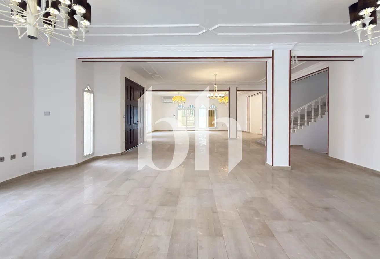 SPACIOUS | 5 BEDROOMS + MAID | PRIVATE POOL