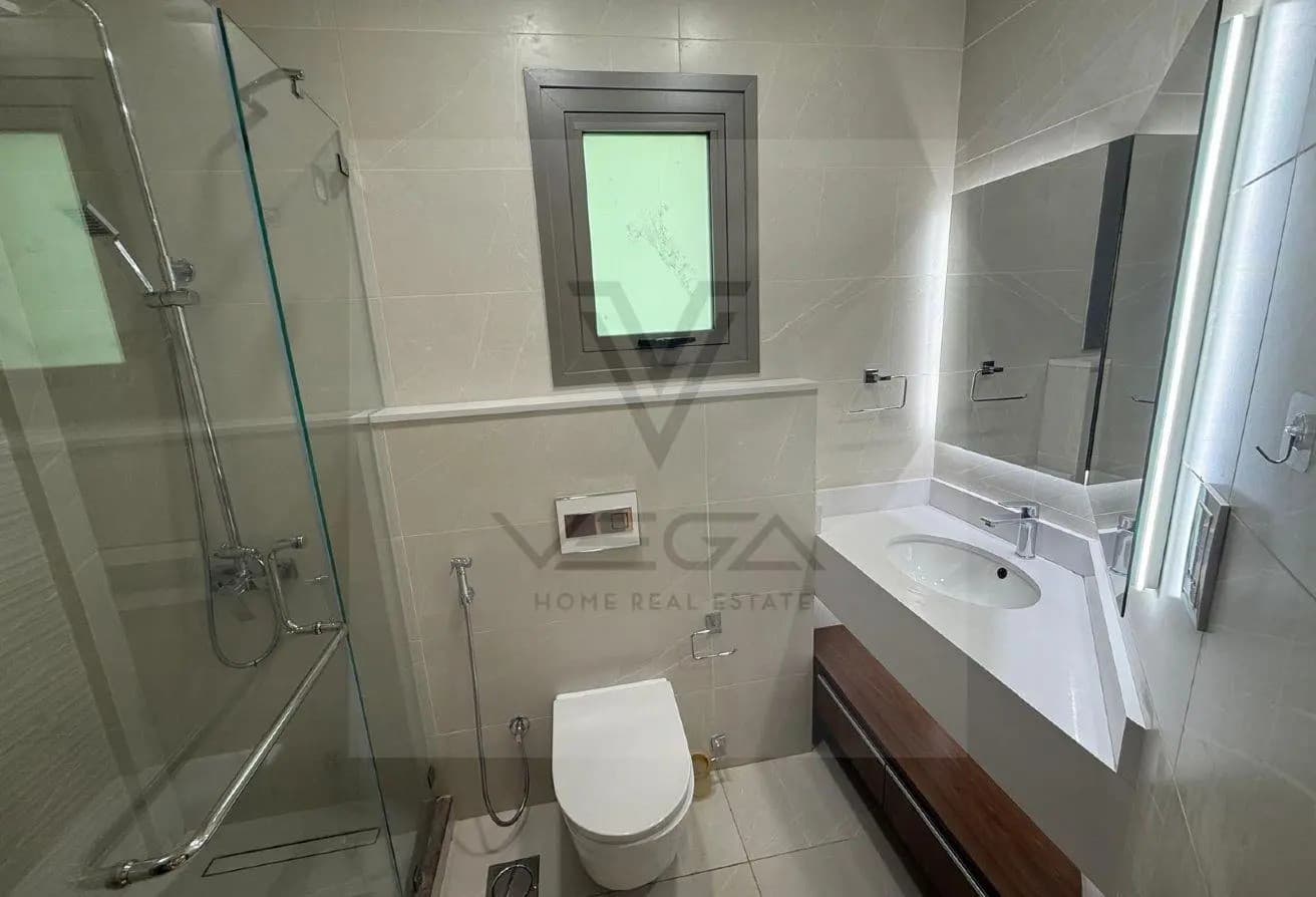 Fully Furnished 1 BHK with Balcony