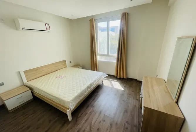 Fully Furnished 1BHK in Old Airport-Bills Included