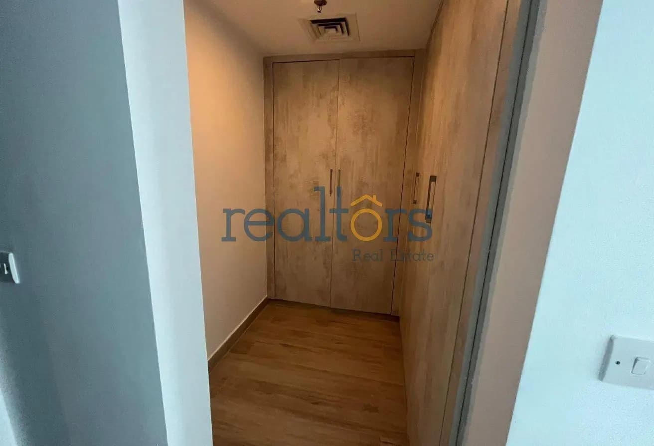 Great Deal for Spacious SF 2 BHK in Porto