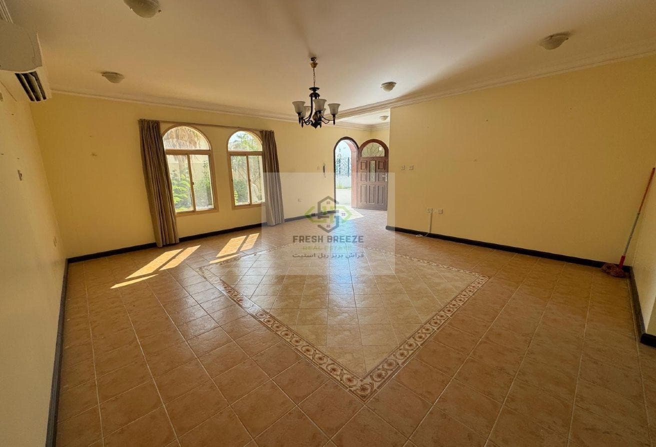 3BHK SEMI-FURNISHED SPECIOUS VILLA WITH AMENITIES