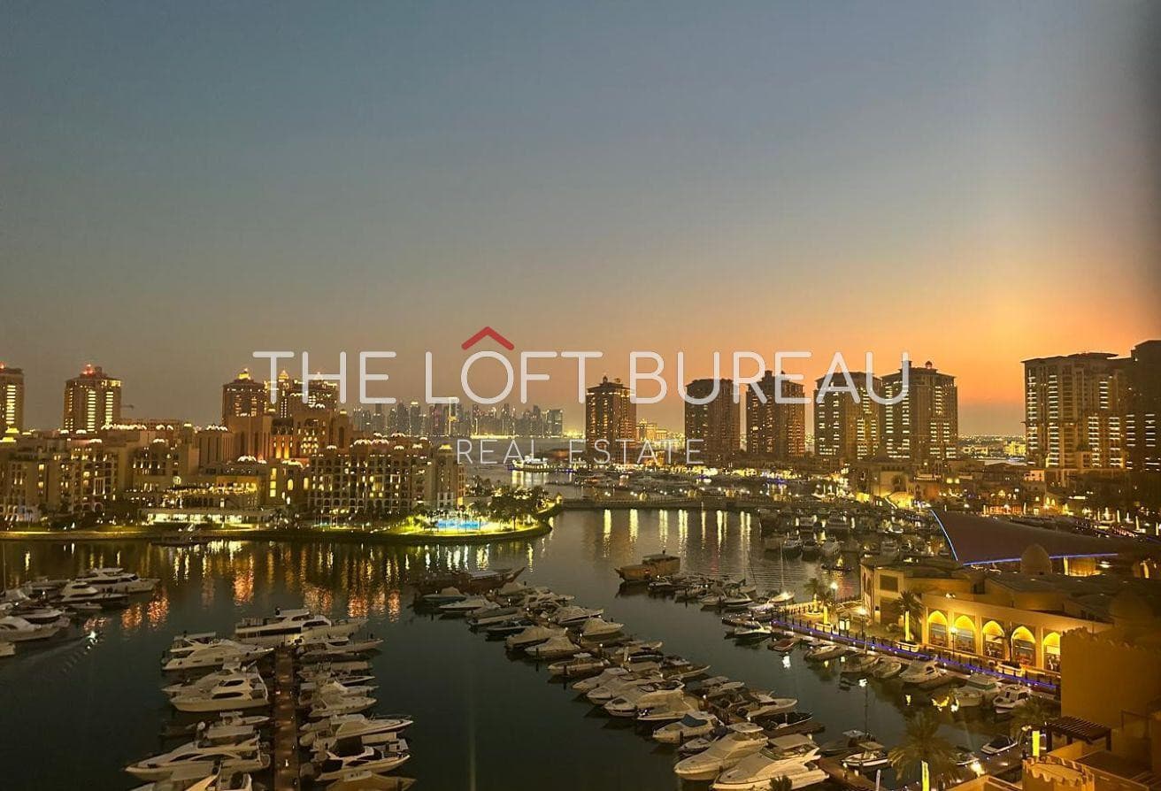 VINTAGE LOOK 2BHK WITH MARINA VIEW AT PEARL