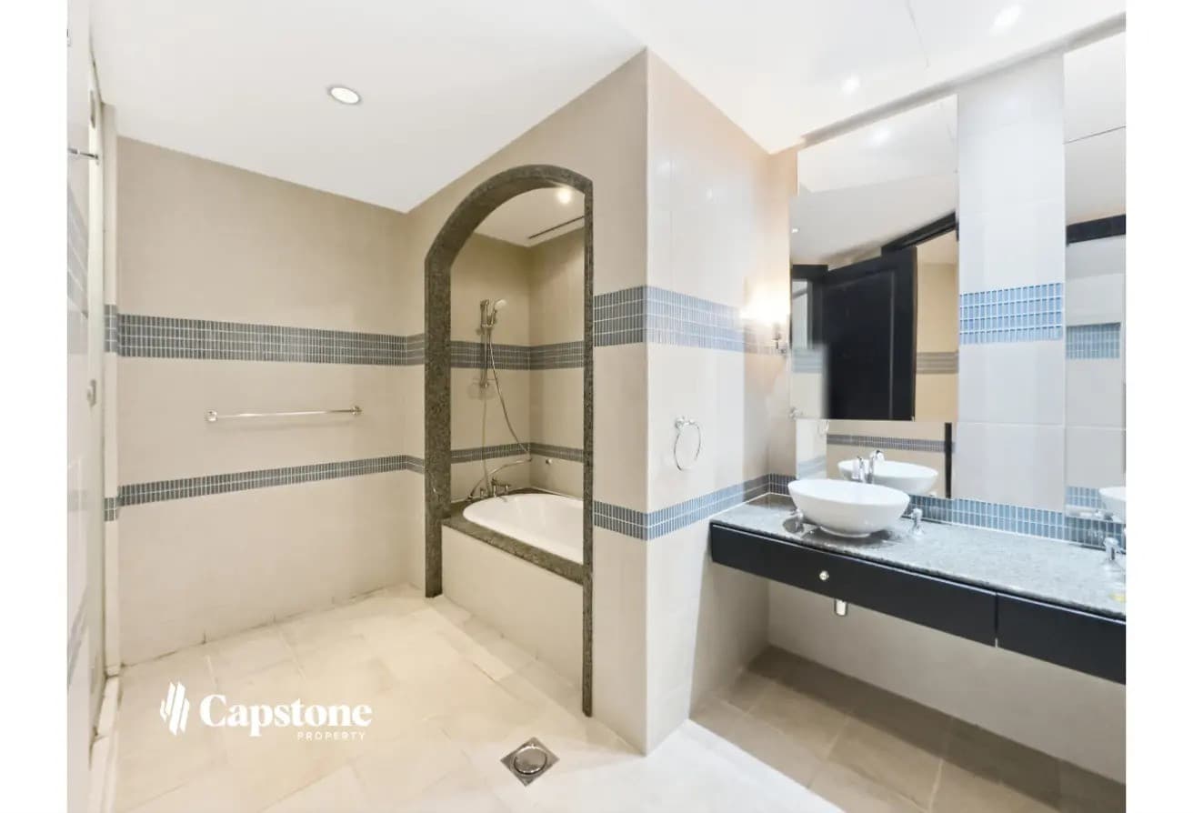 RARE LAYOUT | 2 BEDROOMS | SPACIOUS UNIT