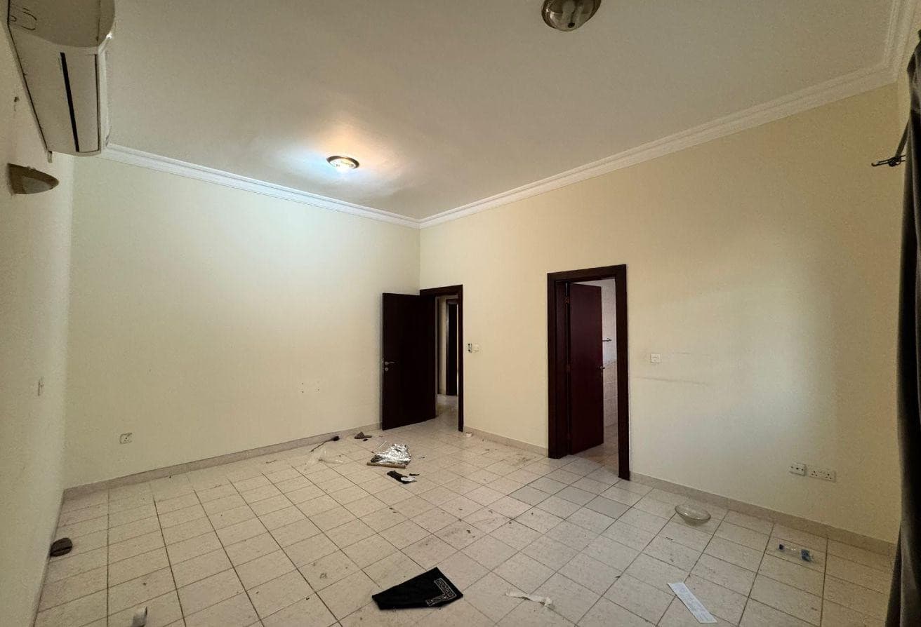 SEMI-FURNISHED VILLA| 03 BR + MAID| 01 MONTH FREE