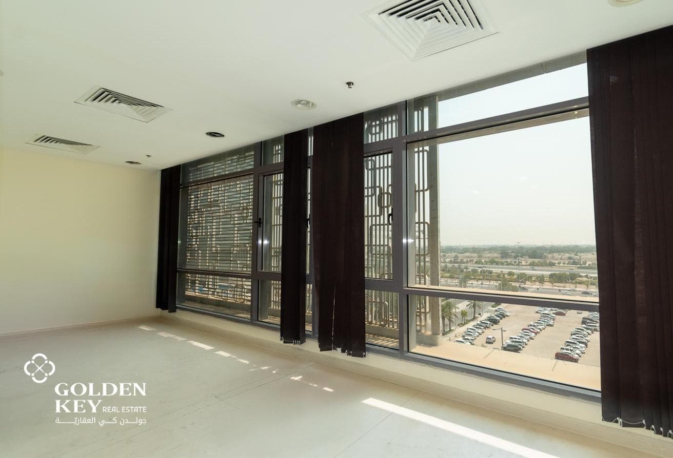 Spacious Office | 175 SQM | Cooling Included