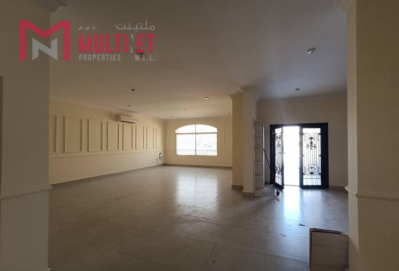 Spacious SF Villa | Ideal for Convenient Living