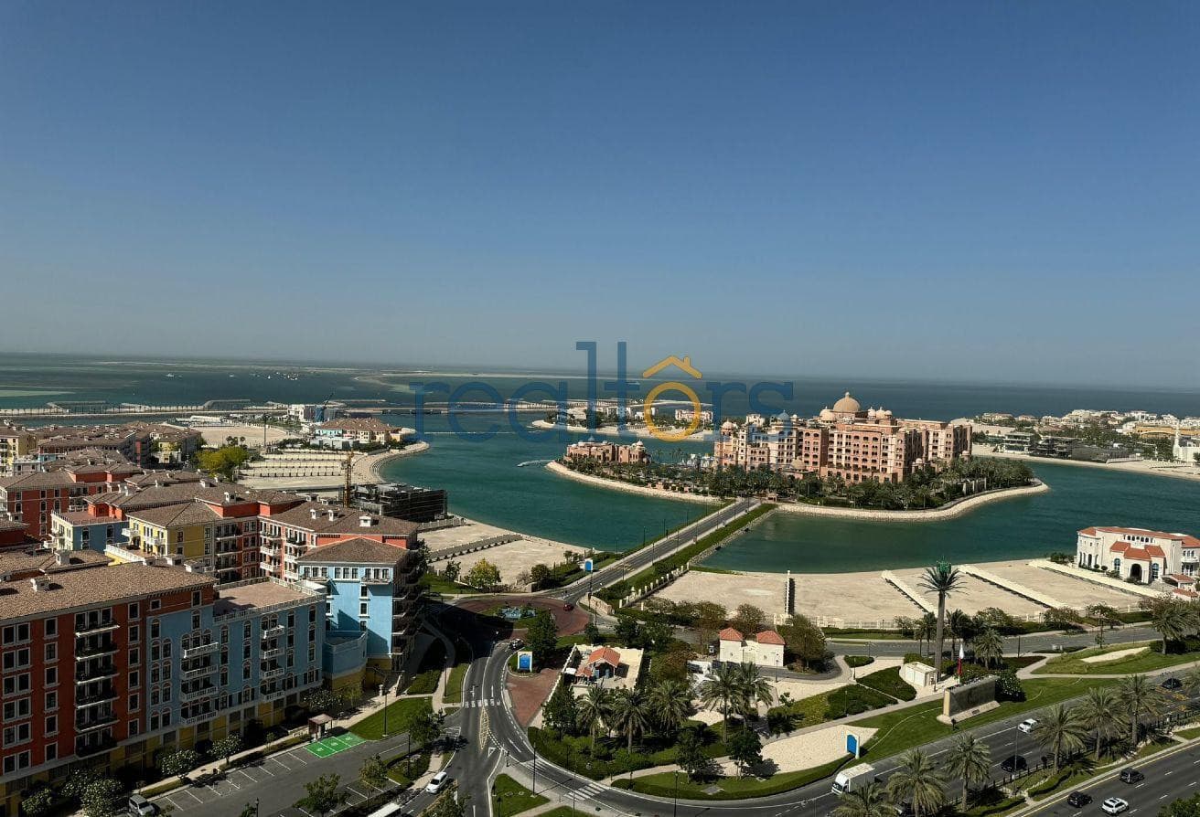 High-Floor 2 Master Beds Semi-Furnished Marina Vw