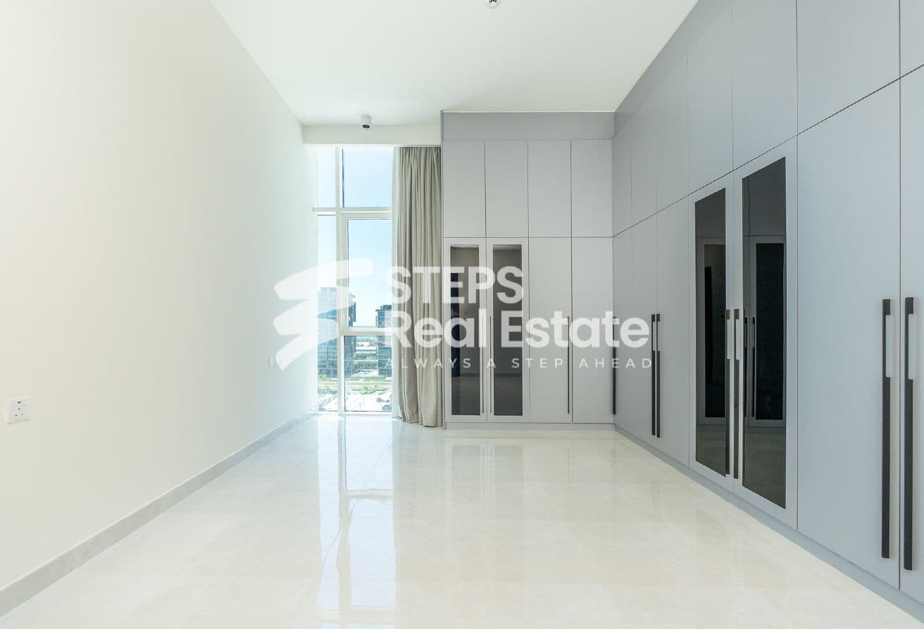 New Spacious Apartment with City View in Lusail