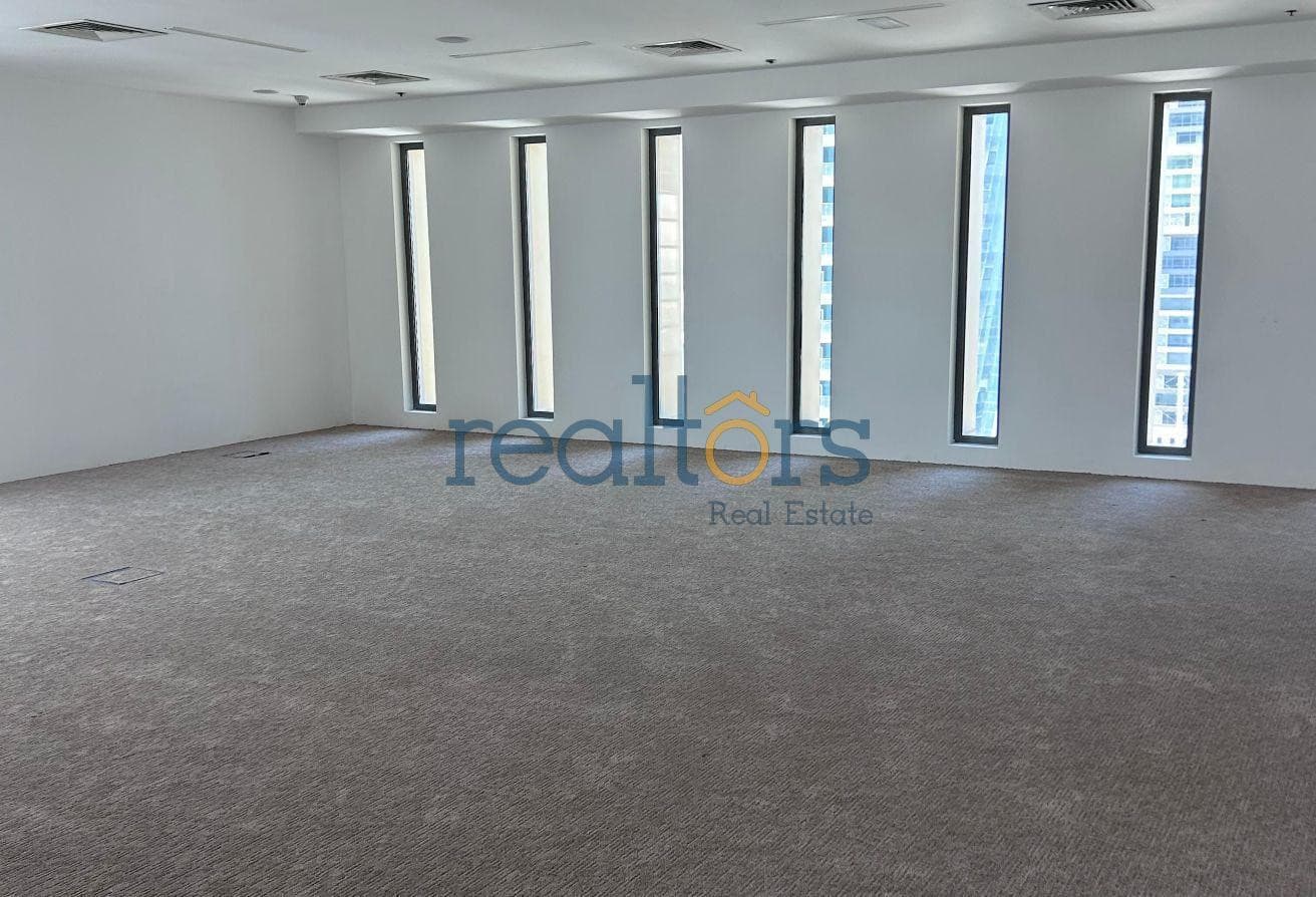 FITTED OFFICE SPACE IN PRIME LOCATION MARINA