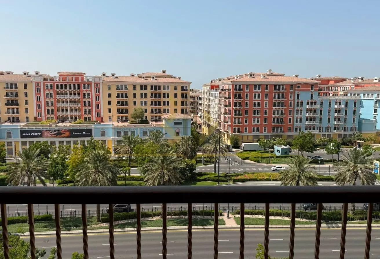 Furnished Studio Apartment with Balcony