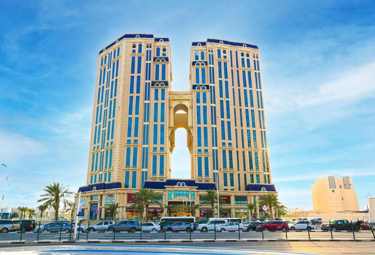 MODERN FURNISHED STUDIO PRIME LOCATION