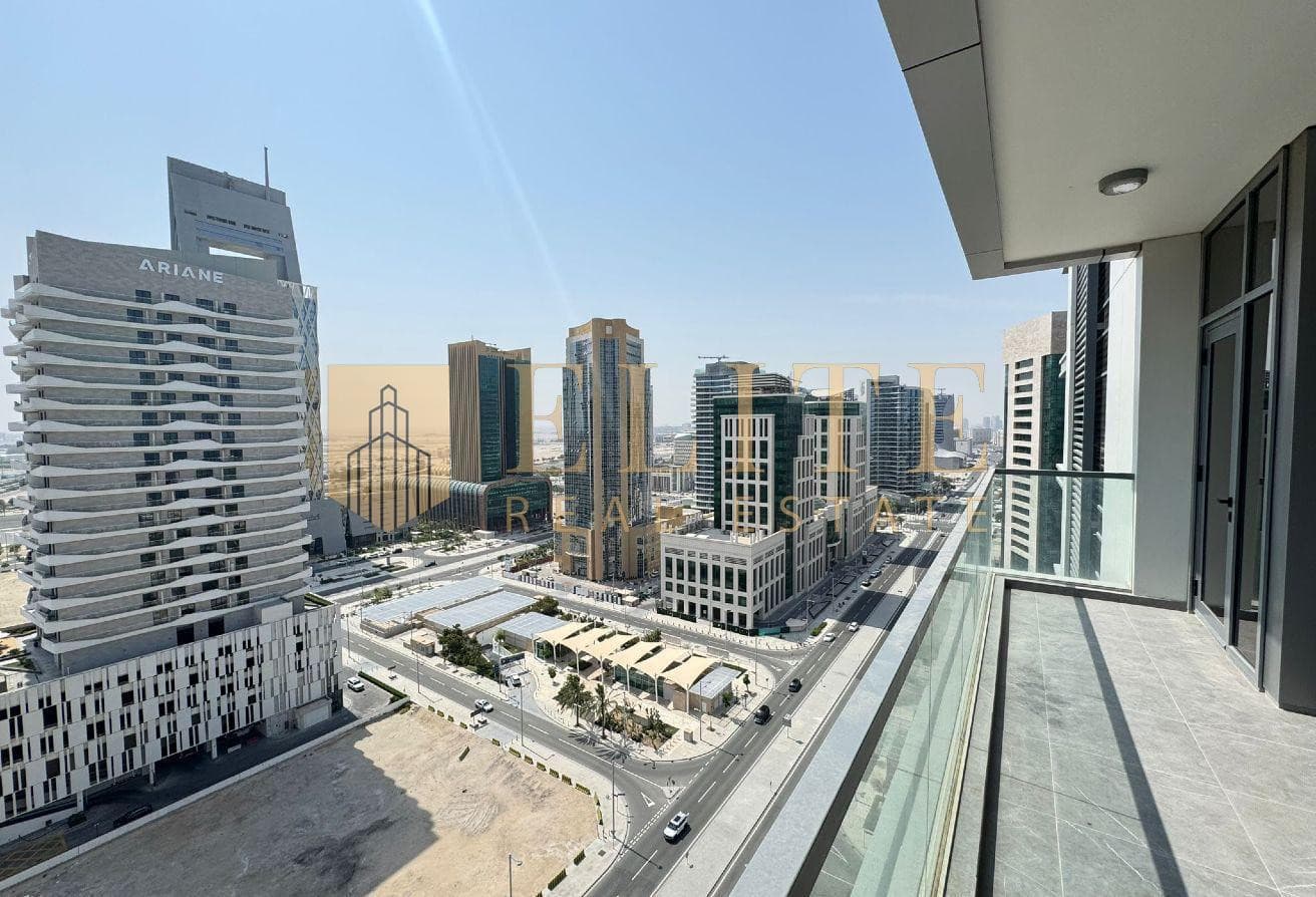 Stunning Sea View 2BR + Maid in Lusail - 11,000 QA