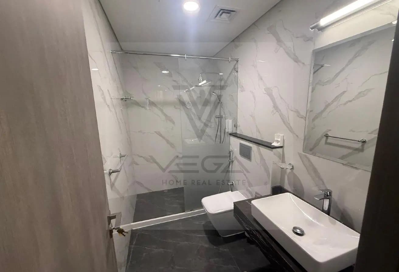 Fully Furnished 2-Bedroom with City View