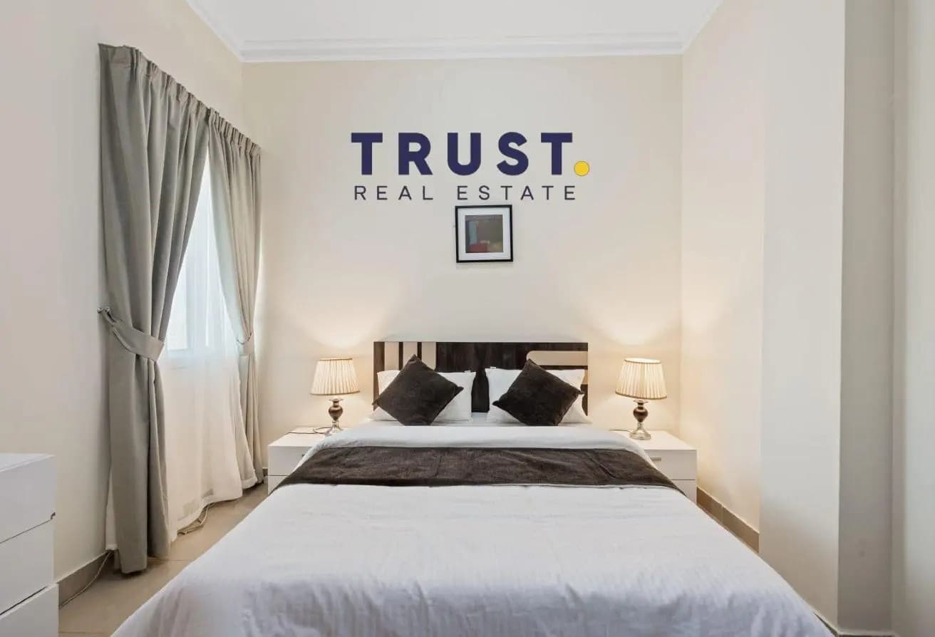 2 BR Furnished Apartment with Covered Parking