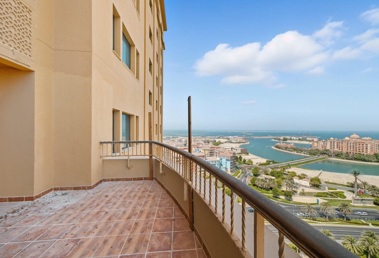 Spacious 1BHK+Office Apt for Rent| Wide Balcony